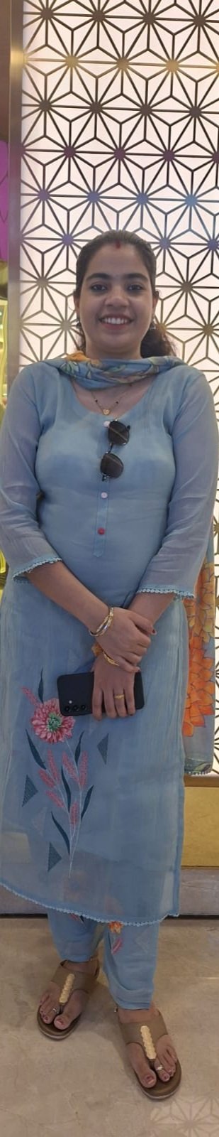 Henna Saini 