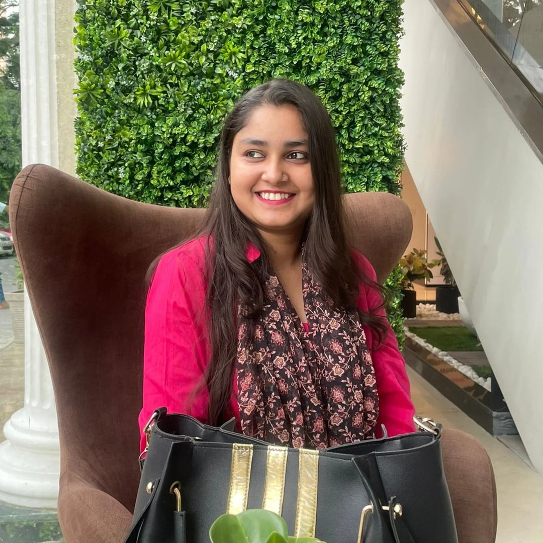 Saumya Pandey - Tutor in Lucknow